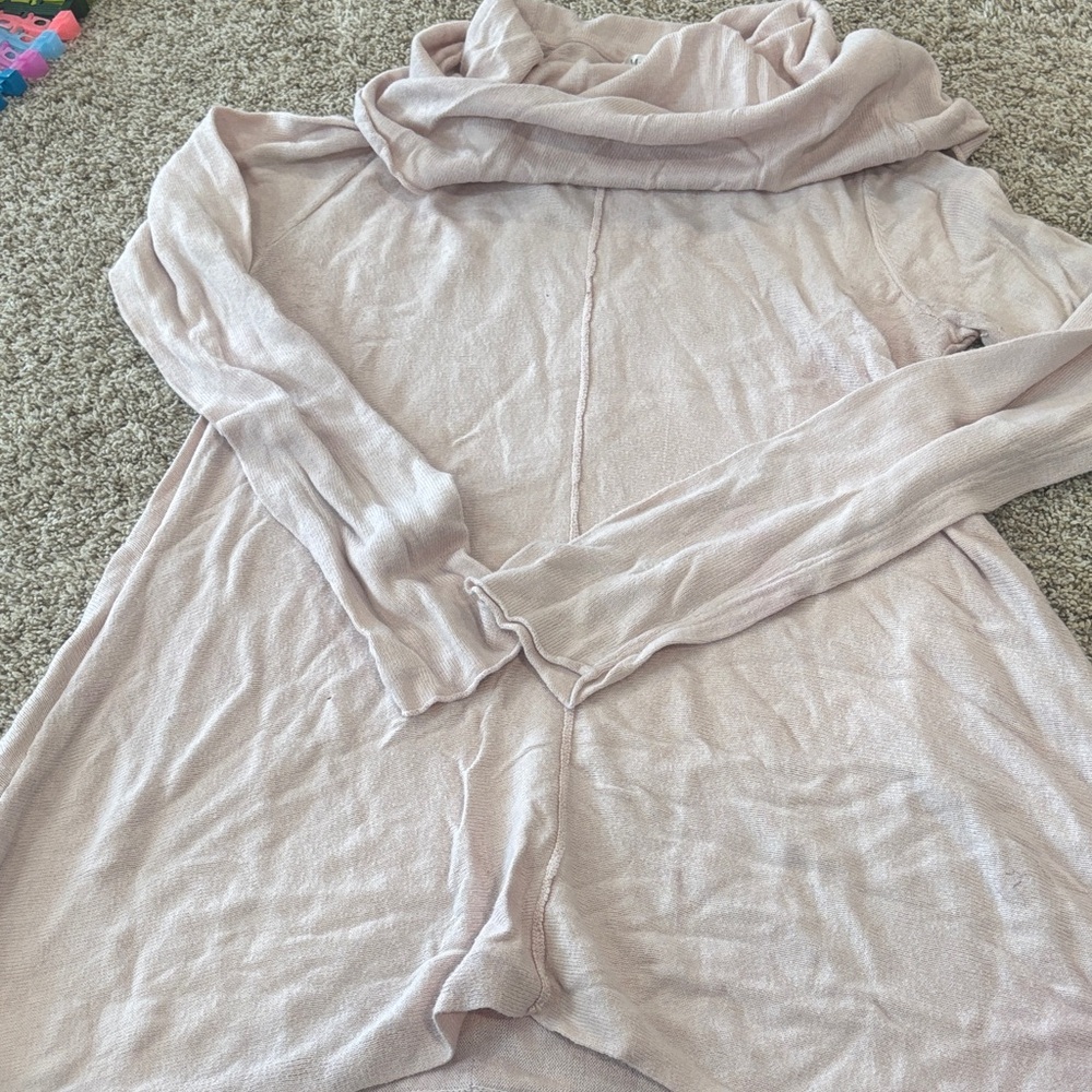 🟢10/$10 - Women's Light Pink Sweater